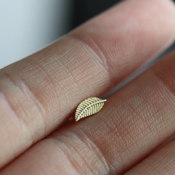 10K Solid Gold "Autumnal Grace" Light Leaf earrings Yellow, White and Rose gold - Picture 5 of 6
